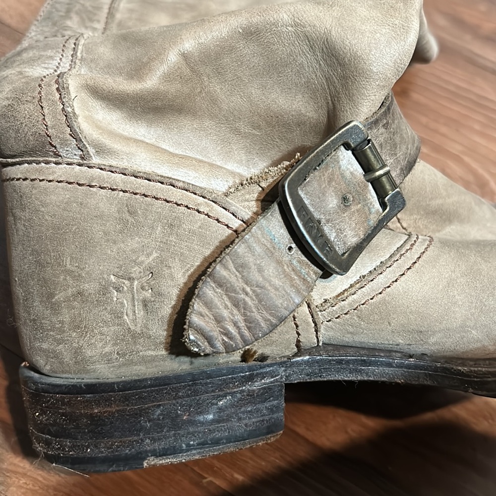 Frye boots - Picture 7 of 8
